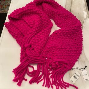 Express Vibrant Fuchsia Knit Scarf